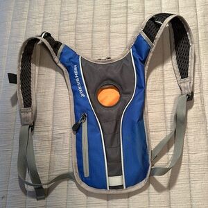 High Sierra backpack hydration water pack hiking, boarding, etc. Bodda bag